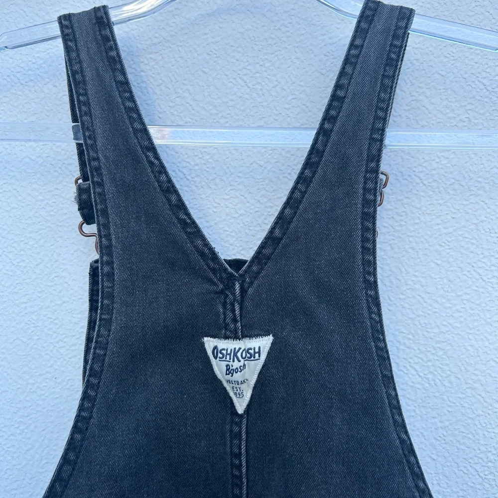 OshKosh B’gosh overall bib girls kids sz 8 black jean denim raw hem adjustable